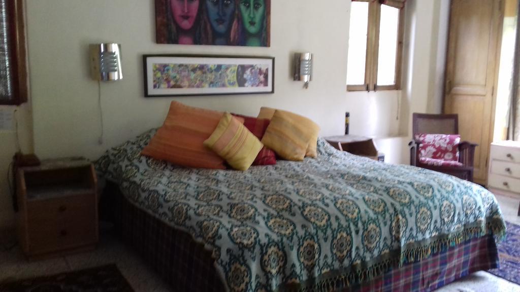 Nina Kochhar's Homestay New Delhi Exteriör bild